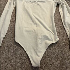white abercrombie square neck bodysuit